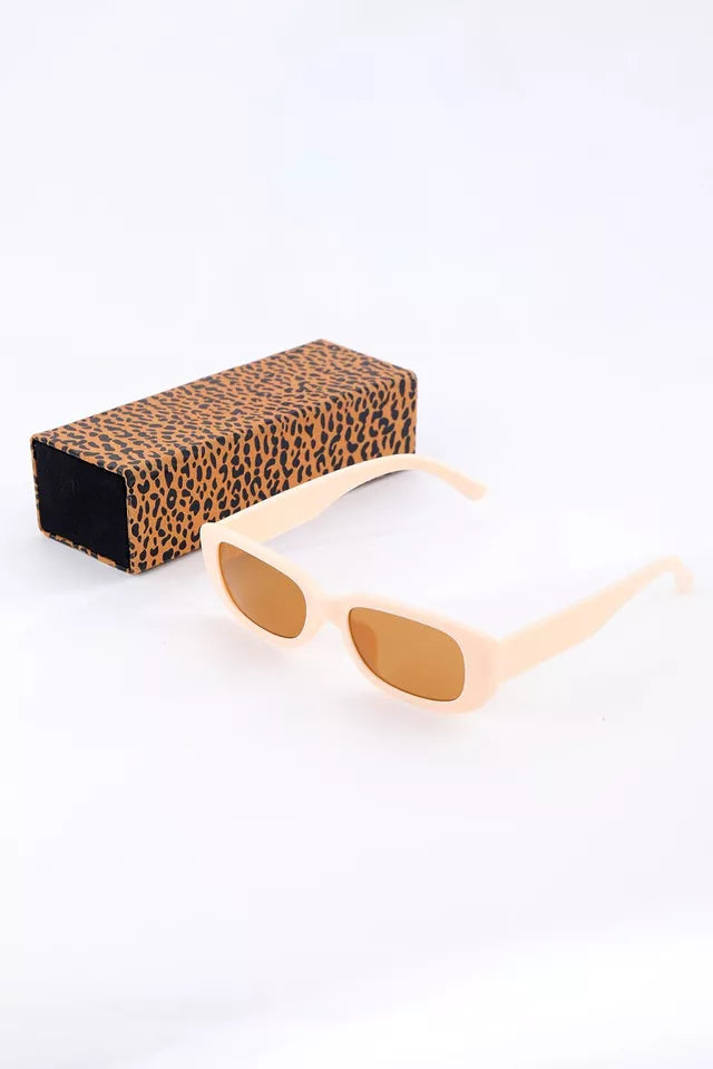 1960's Ladies Cream Sunglasses Vintage style Beach Summer Sunglasses Retro