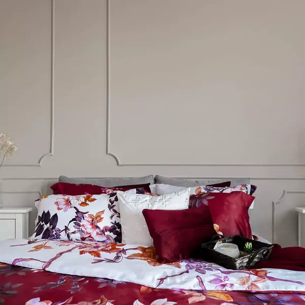 Floral Vine Duvet Quilt Cover Set in Red & White Premium Quality 100% Cotton