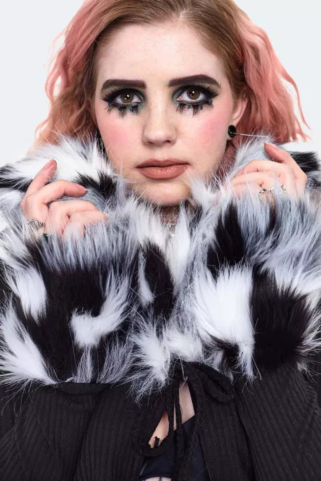 Alternative Style Fur Trim Cropped Gothic Cardigan