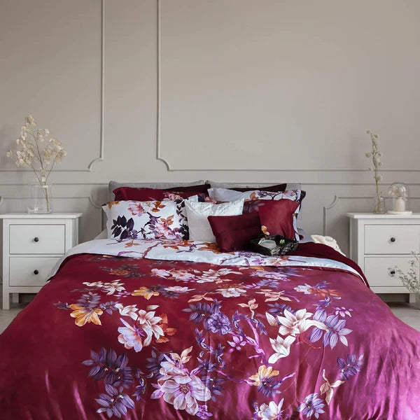 Floral Vine Duvet Quilt Cover Set in Red & White Premium Quality 100% Cotton