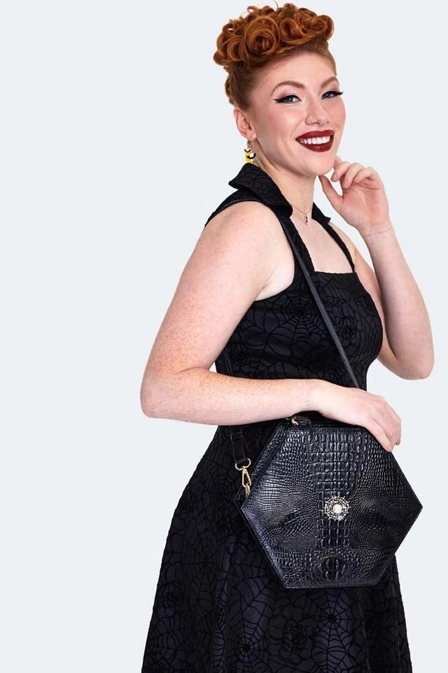 Spiderweb Retro Vintage Detail Shoulder Style Bag